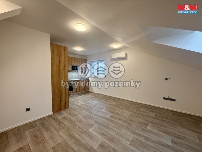 Pronájem, Byt 3+kk, Králova Lhota