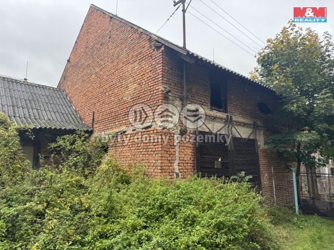 Pronájem, Zemědělská usedlost, Luže
