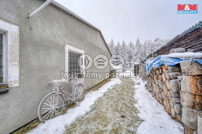 Prodej, Rodinný dům, Bezvěrov