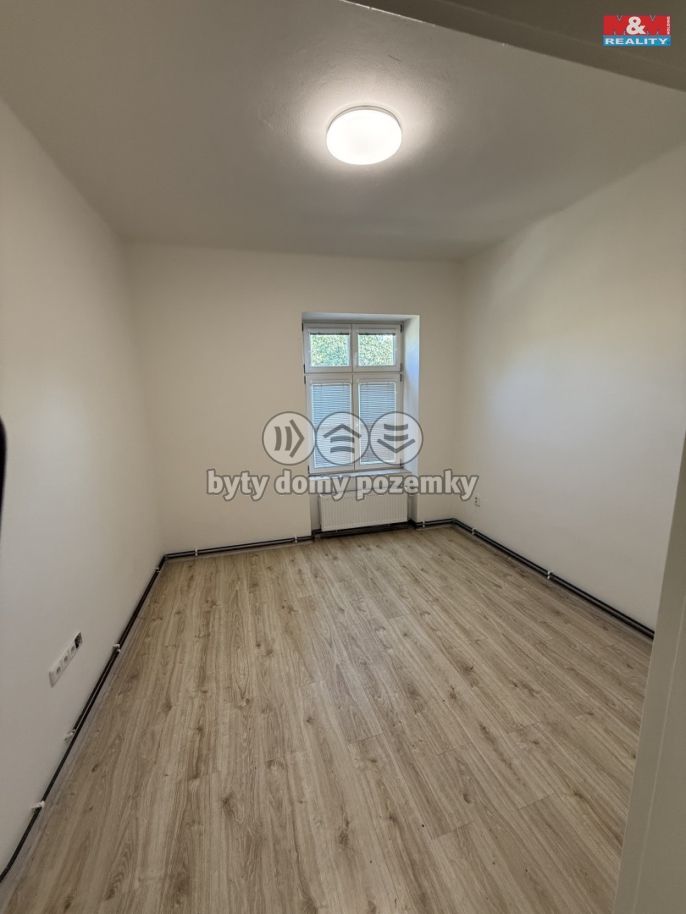 Pronájem, Byt 2+1, Krnov