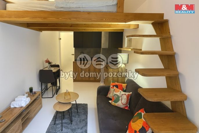 Pronájem, Byt 1+kk, Praha