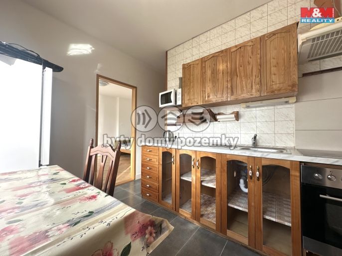 Pronájem, Byt 1+1, Klášterec nad Ohří