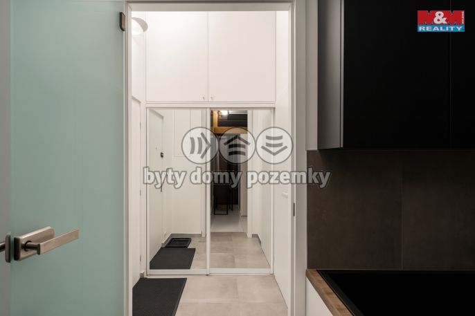 Pronájem, Byt 1+kk, Praha
