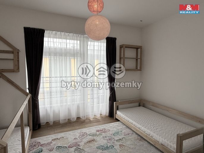 Pronájem, Byt 3+kk, Dolní Břežany