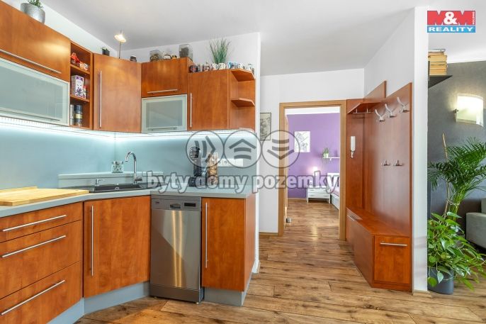 Prodej, Byt 3+kk, Pardubice