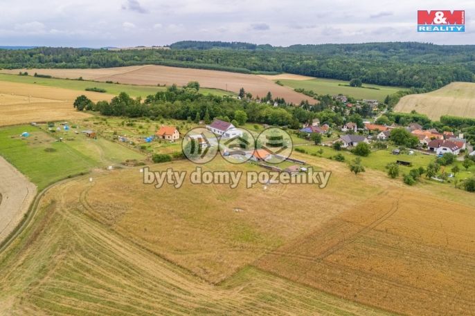 Prodej, Pozemek k bydlení, Lužany