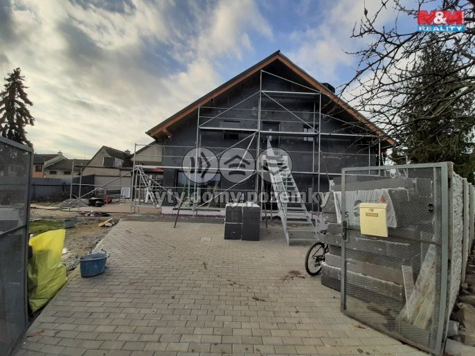 Pronájem, Byt 2+kk, Kožušany-Tážaly