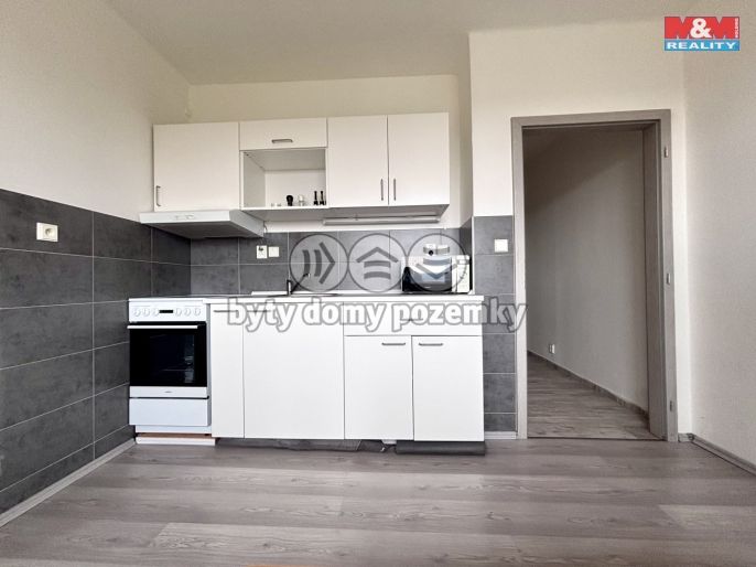 Pronájem, Byt 1+1, Častolovice