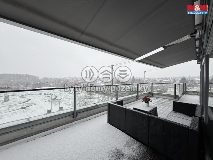 Pronájem, Byt 3+kk, Dolní Břežany