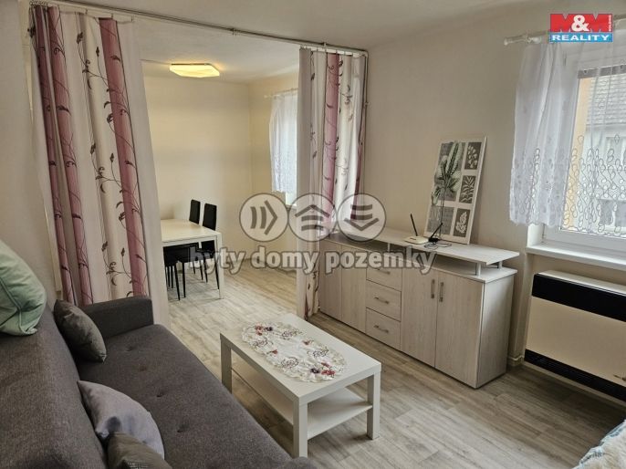 Pronájem, Byt 2+kk, Nové Strašecí