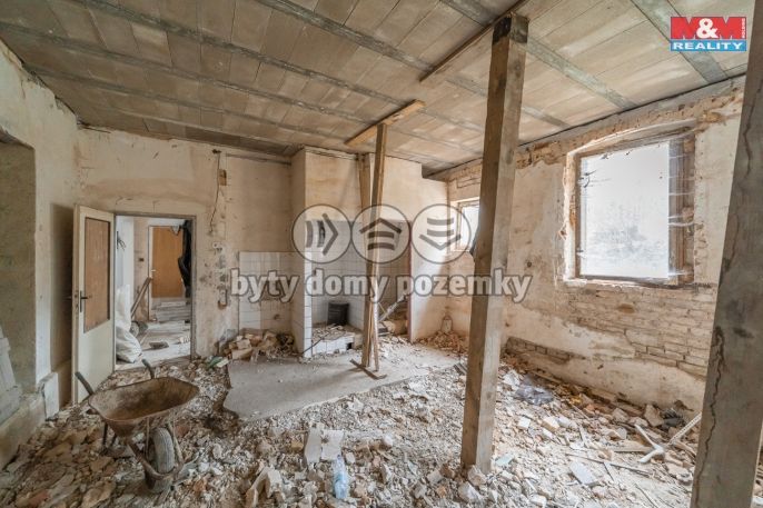 Prodej, Nájemní dům, Luby