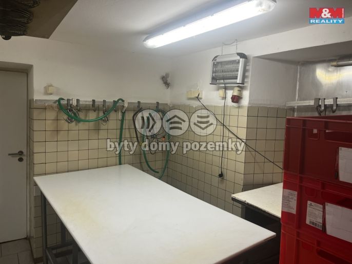 Pronájem, Obchod a služby, Tišnov