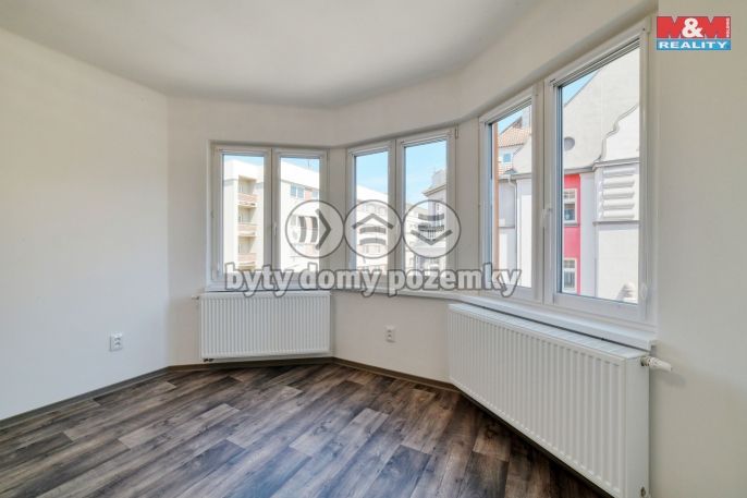 Prodej, Byt 4+1, Cheb