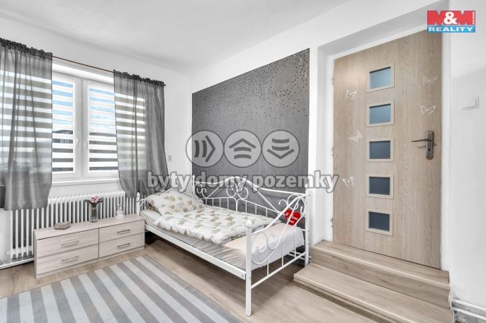 Prodej, Rodinný dům, Staré Jesenčany