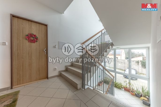 Prodej, Byt 2+kk, Hostivice