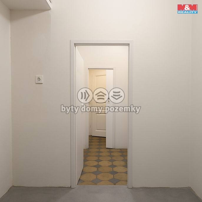 Pronájem, Obchod a služby, Praha