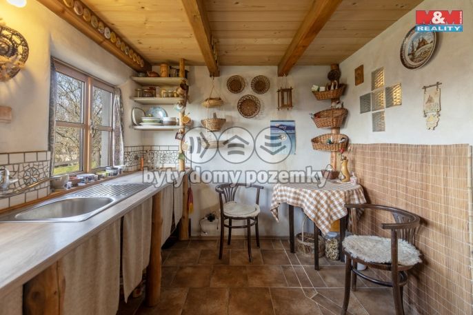 Prodej, Zahrada, Jablůnka