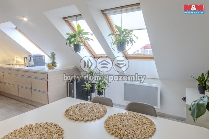 Prodej, Byt 3+1, Zlín