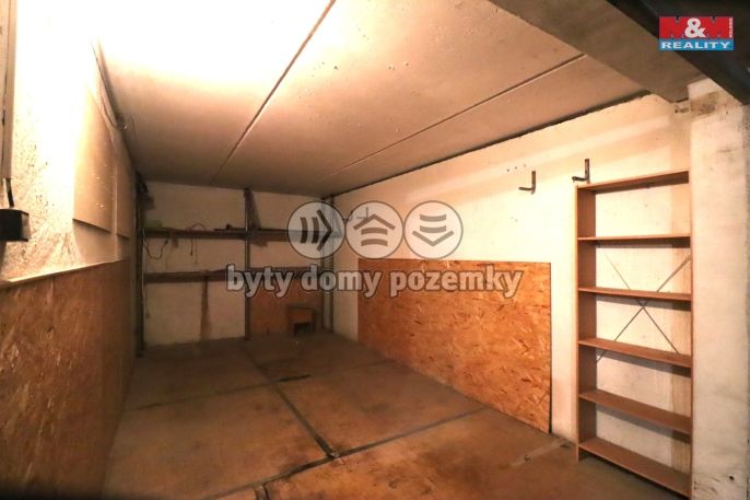 Prodej, Garáž, Most