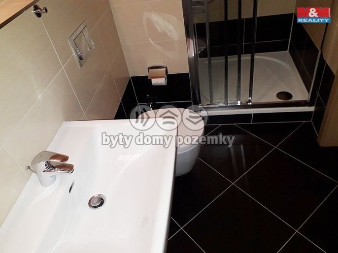 Pronájem, Byt 1+kk, Praha