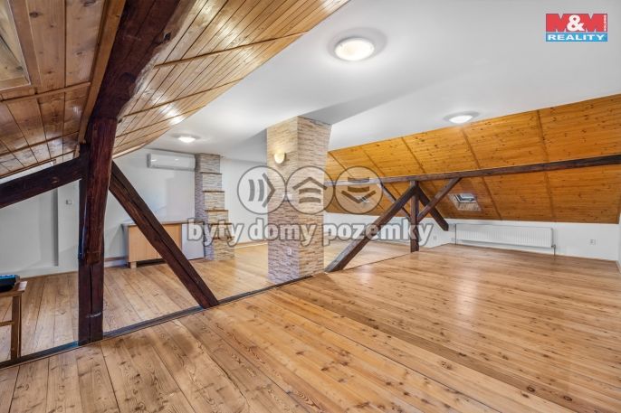 Prodej, Byt 4+1, Velvary