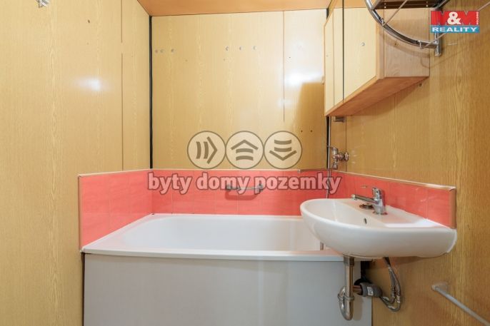 Prodej, Byt 3+1, Teplá