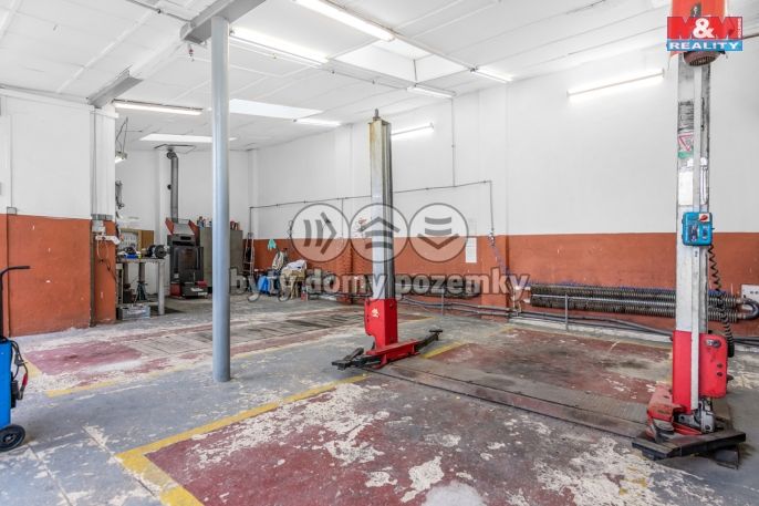 Pronájem, Obchodní objekt, Mělník