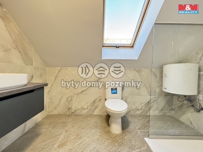 Pronájem, Byt 2+kk, Velešín