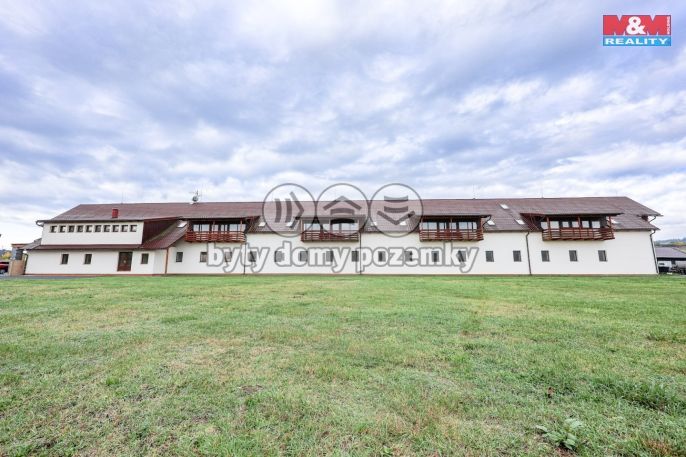 Prodej, Obchod a služby, Zvole