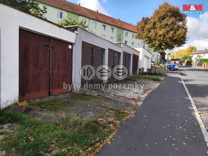 Prodej, Garáž, Most