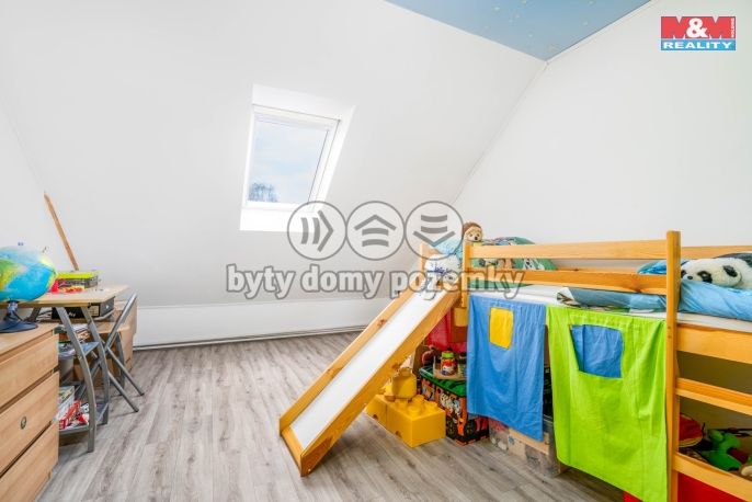 Pronájem, Byt 1+1, Police nad Metují
