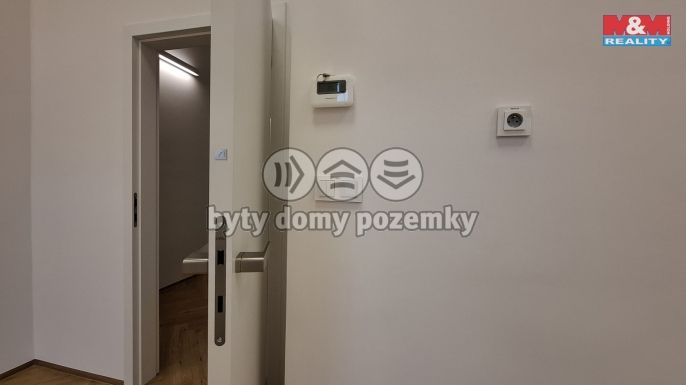 Pronájem, Obchod a služby, Rožnov pod Radhoštěm