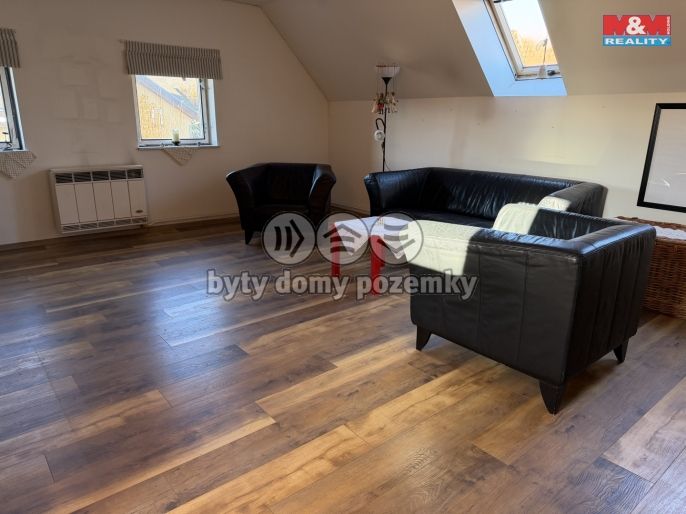 Pronájem, Byt 1+1, Staňkovice