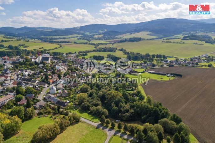Prodej, Zahrada, Strážov