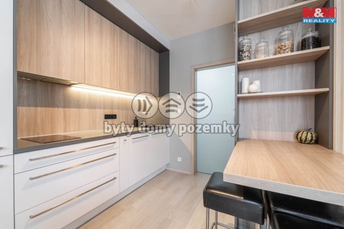 Prodej, Byt 1+kk, Praha