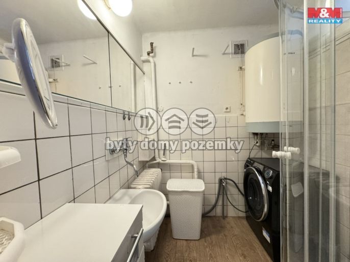 Pronájem, Byt 2+1, Pečky