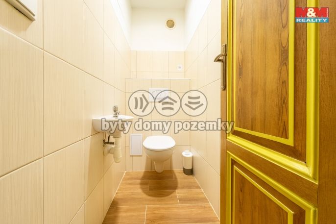 Prodej, Byt 4+1, Karlovy Vary