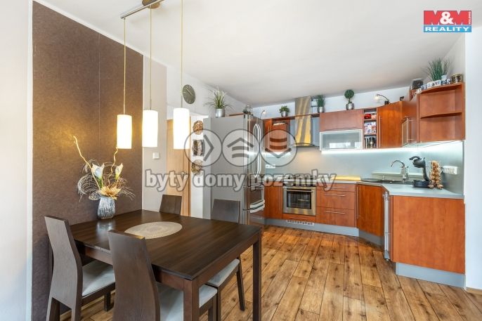 Prodej, Byt 3+kk, Pardubice