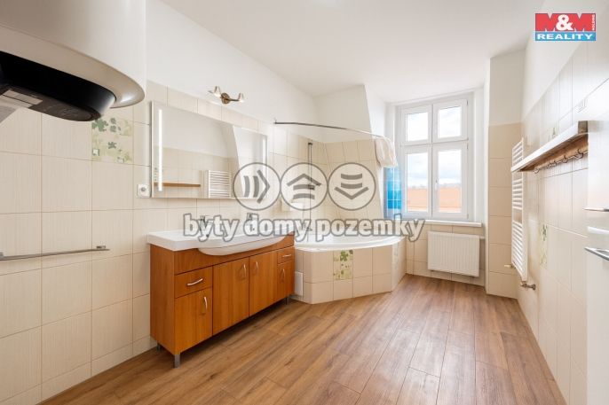 Prodej, Byt 4+1, Karlovy Vary