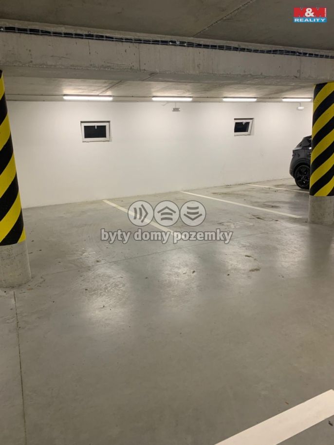 Pronájem, Garážové stání, Plzeň