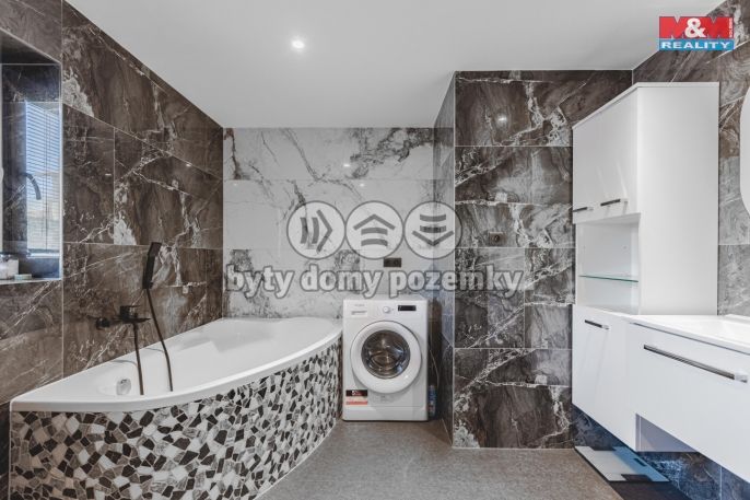 Prodej, Rodinný dům, Loza