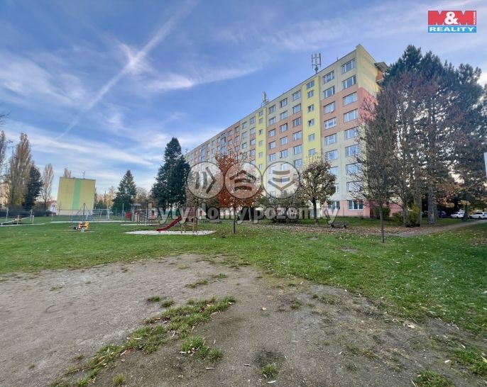 Pronájem, Byt 1+kk, Jindřichův Hradec