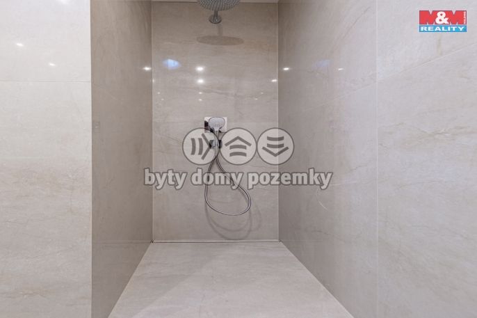 Prodej, Byt 2+kk, Praha