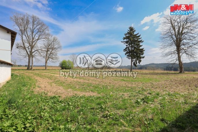 Prodej, Zemědělská usedlost, Bezvěrov