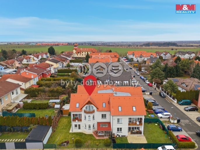 Pronájem, Byt 2+1, Nupaky