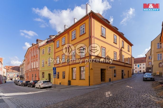 Pronájem, Obchod a služby, Cheb