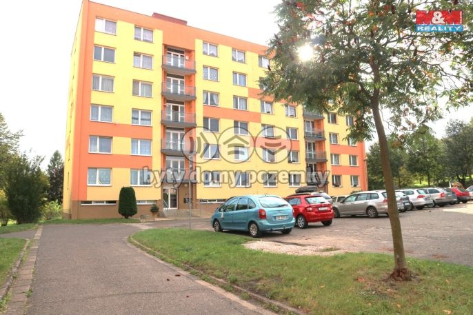 Pronájem, Byt 2+1, Dvůr Králové nad Labem