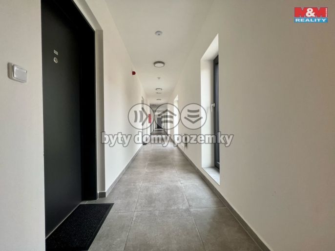 Pronájem, Byt 1+kk, Třeboň