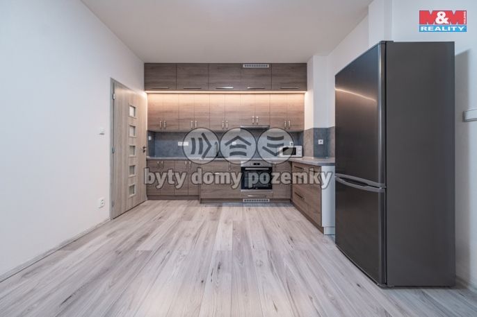 Prodej, Byt 1+kk, Milovice