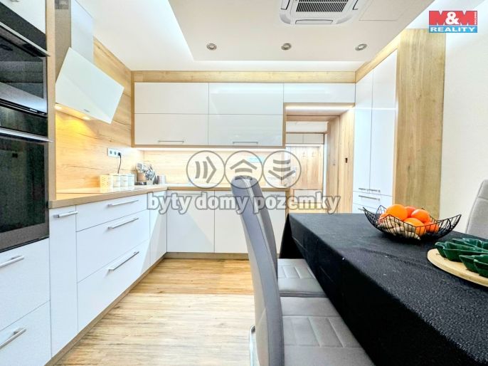 Prodej, Byt 3+1, Ostrava